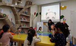 Çocuk kütüphanelerinde ücretsiz İngilizce atölyesi